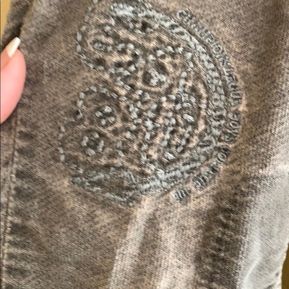 Pair of pants 2T boys cakewalk - Picture 2 of 6